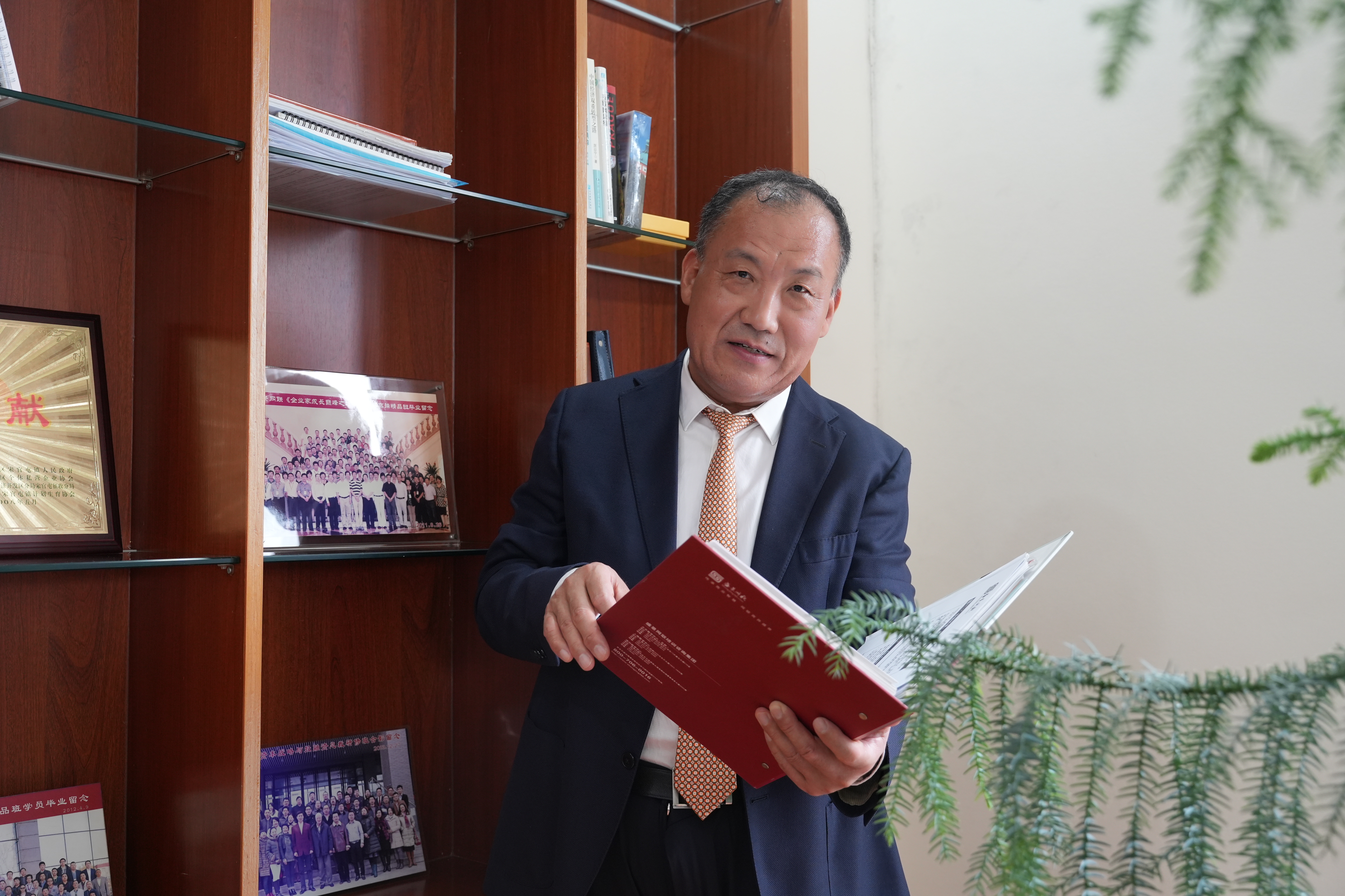 喜报！闫向阳董事长获评“河北省优秀民营经济人士”